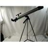 Image 1 : BEGINNERS TELESCOPE WITH TRI POD