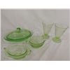 Image 1 : LOT 4 VASELINE GLASS GLASSES COVERED DISH