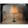 Image 6 : ANTIQUE STYLE GLASS WHITE TABLE LAMP