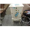 Image 4 : LIKE NEW COUNTRY COTTAGE JEWELRY CABINET