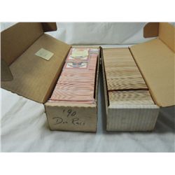 LOT 2 1989 & 1990 DONRUSS BASEBALL CARDS BUILT SET
