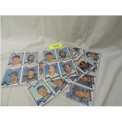 LOT 24 M&MS BASEBALL PLAYER TRADING CARDS