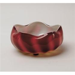 PLATED AMBERINA RUFFLED BOWL. 