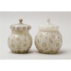 FINDLAY ONYX COVERED JAR.  