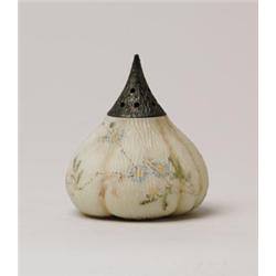 MT. WASHINGTON FIG SHAPED SUGAR SHAKER. 
