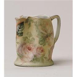 ROYAL BAYREUTH ROSE TAPESTRY CREAMER.  