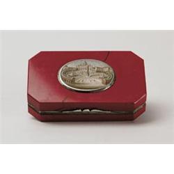 RED STONE SNUFF BOX WITH MICRO MOSAIC CENTER.  