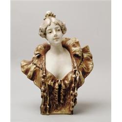 AMPHORA ART NOUVEAU BUST.  