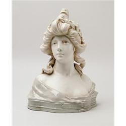 SCHOOP LaGLOIRE PORCELAIN BUST. 