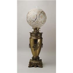 TALL TABLE LAMP.  