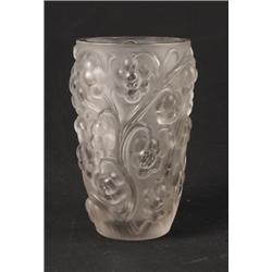 R LALIQUE FROSTED VASE "RAISINS".  