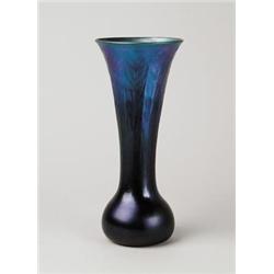 TIFFANY BLUE IRIDESCENT VASE.  