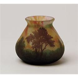 SIGNED DAUM NANCY CAMEO SCENIC VASE.  