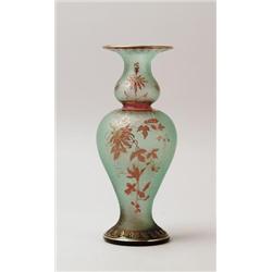 SIGNED ST. LOUIS CAMEO GLASS VASE. 