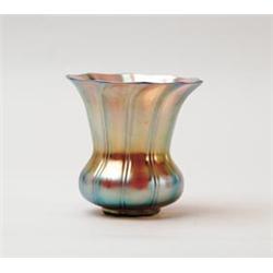 STEUBEN GOLD AURENE SHADE VASE.  