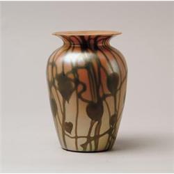 DURAND LEAF & VINE VASE.  