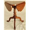 Image 3 : 3 Leaf Clover Drop Leaf Table