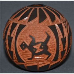 LAGUNA POTTERY SEED JAR