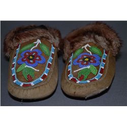 PLAINS BEADED MOCCASINS