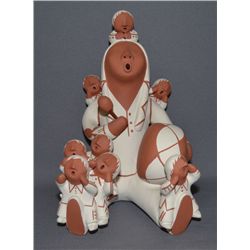 JEMEZ  /LAGUNA POTTERY STORYTELLER
