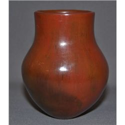 NAVAJO POTTERY JAR