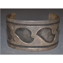 NAVAJO SILVER BRACELET