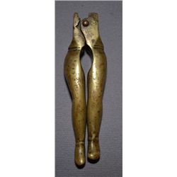 ANTIQUE NUT CRACKER