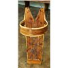 Image 2 : Navajo Style Cradle Board