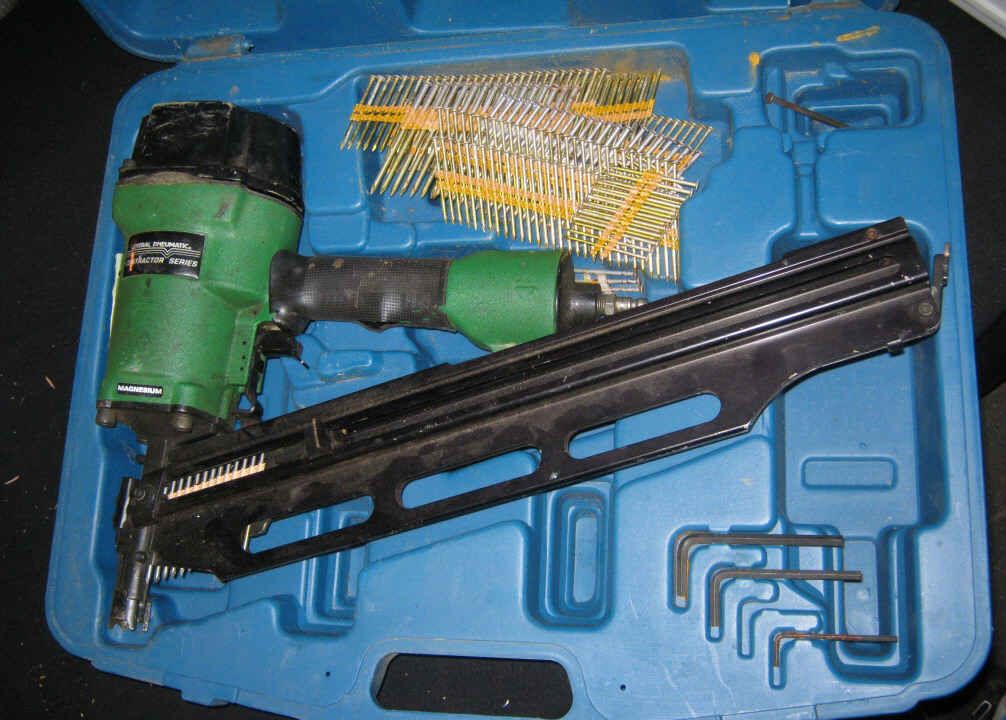 Central pneumatic contractor series nail gun with