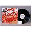 Image 1 : Beach Blanket Biggies