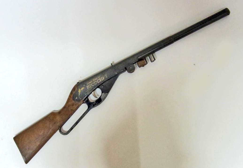 Toy Ricochet Rifle VINTAGE DAISY TRAIL RIDER RICOCHET MODEL 660 TOY GUN