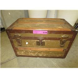 Brass bound child's trunk - Vintage