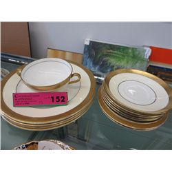 Minton bone china - 13 pieces