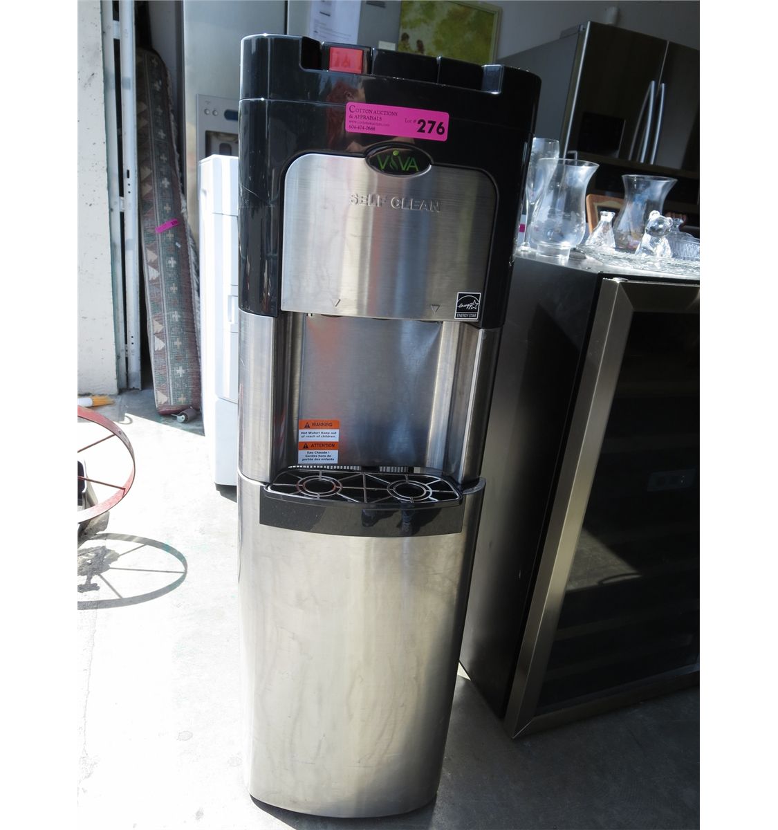 Viva bottom loading self cleaning water dispenser
