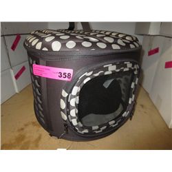 Pet Mate travelling cat or small dog carrier