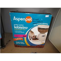 Automatic pet feeder - Aspenpet