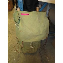 Vintage Pioneer Trapper Nelson canvas backpack