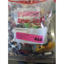Matchbox, Hot Wheels and other makes - minimum 24