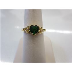 Green diopside & diamond ring