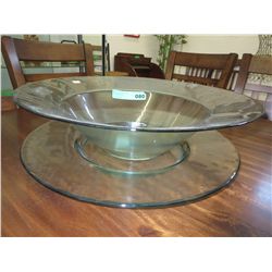 Oversized glass centerpiece bowl and plate