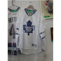 Toronto Maple Leafs jersey - size small