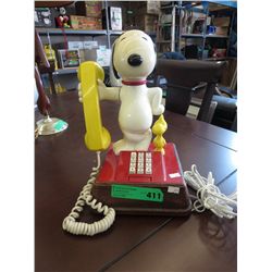 Snoopy pushbutton telephone