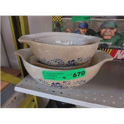 Vintage Pyrex bowls - 4 pcs.