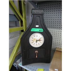 Decorative table clock
