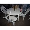 Image 2 : PATIO TABLE & 4 CHAIRS