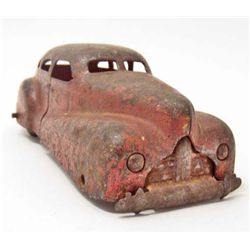 VINTAGE 1930S WYANDOTTE PRESSED STEEL SEDAN CAR