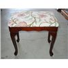 Image 1 : Pink and White Floral Vanity Stool