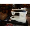 Image 1 : Singer 290C Sewing Machine