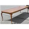 Image 8 : Solid Oak Dining Room Table This lot features a so