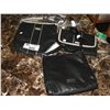 Image 1 : LOT OF 3 LEATHER PURSES